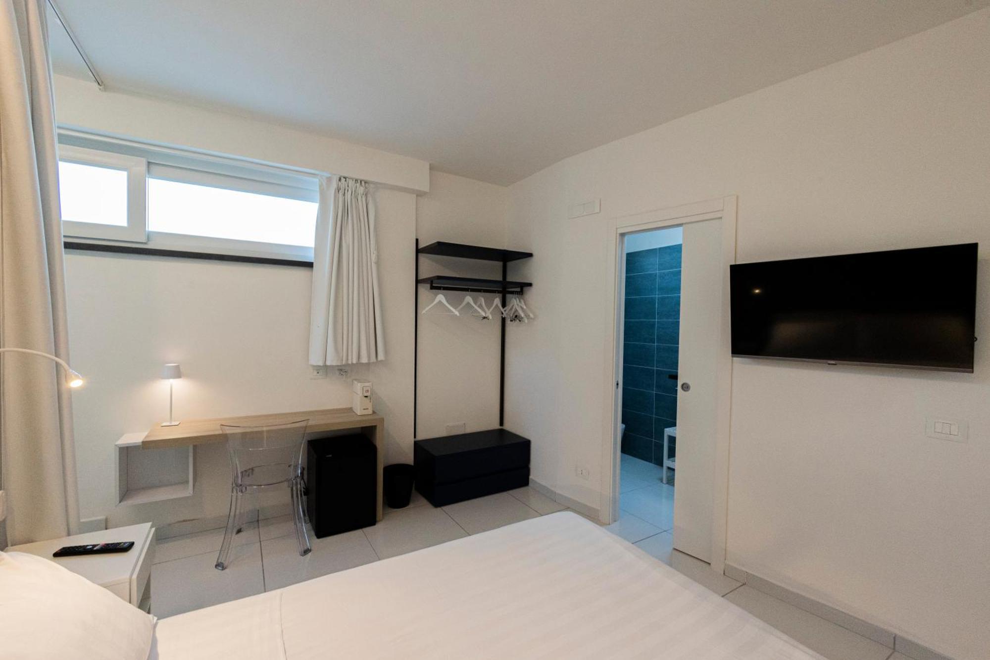 Aquamaris Design Suite & Spa Paestum Exteriör bild
